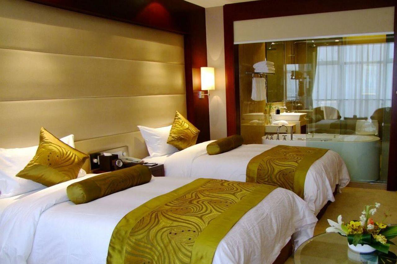 Hongrui Jinling Grand Hotel Хефей Екстериор снимка